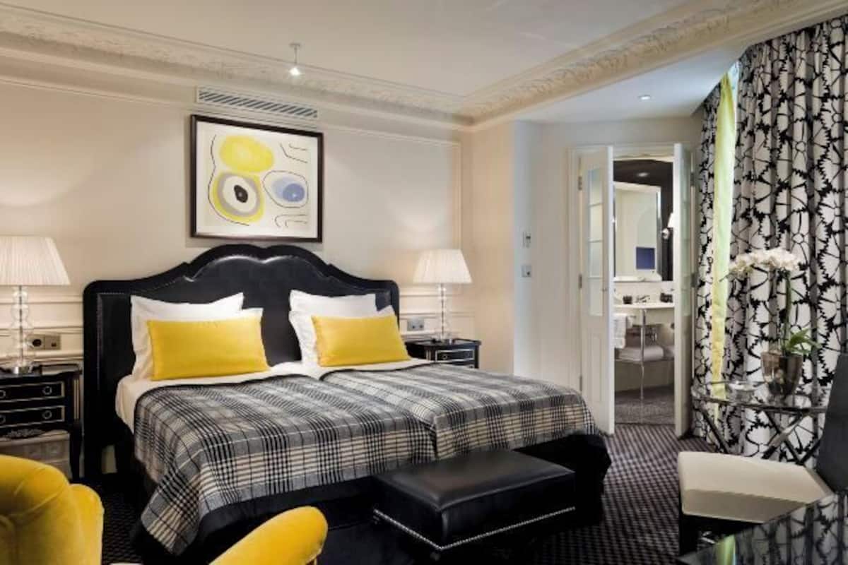 Premium bedding, minibar, in-room safe, individually decorated