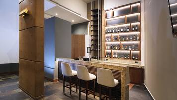 Bar (en la propiedad)