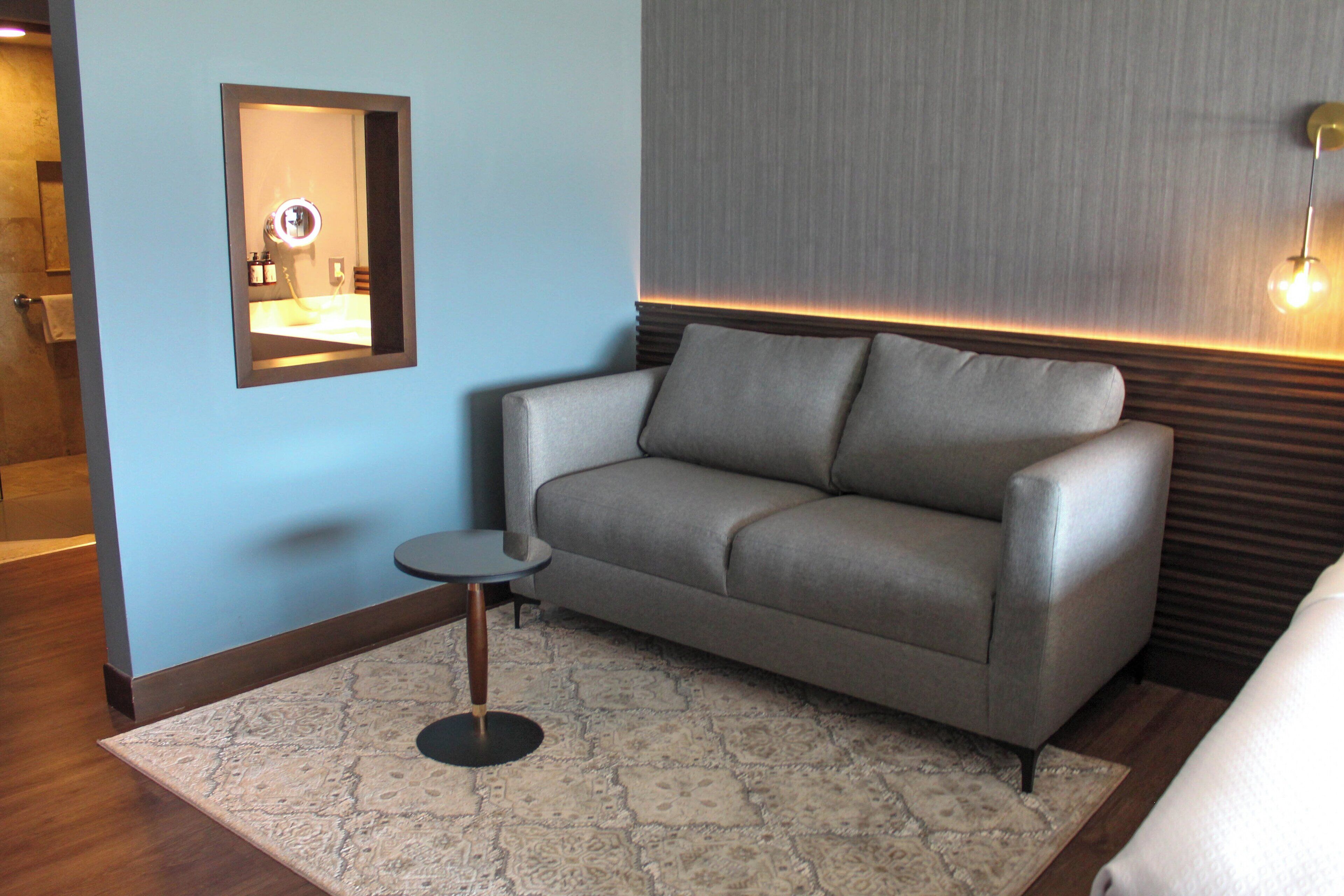 Junior Suite, 1 King Bed (Crowne) | Premium bedding, minibar, in-room safe, desk