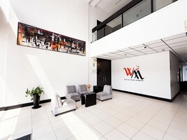 32-inch TV with cable channels