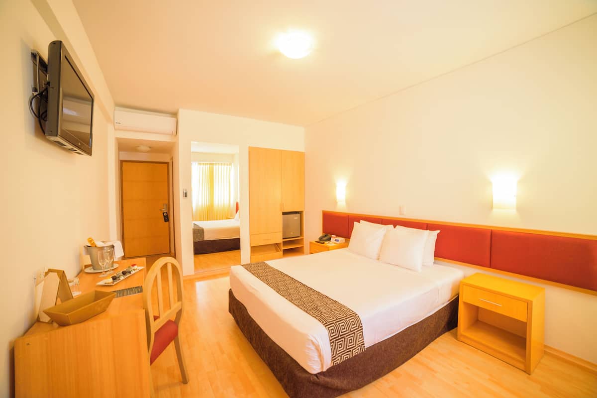 Single Room | Premium bedding, minibar, in-room safe, desk