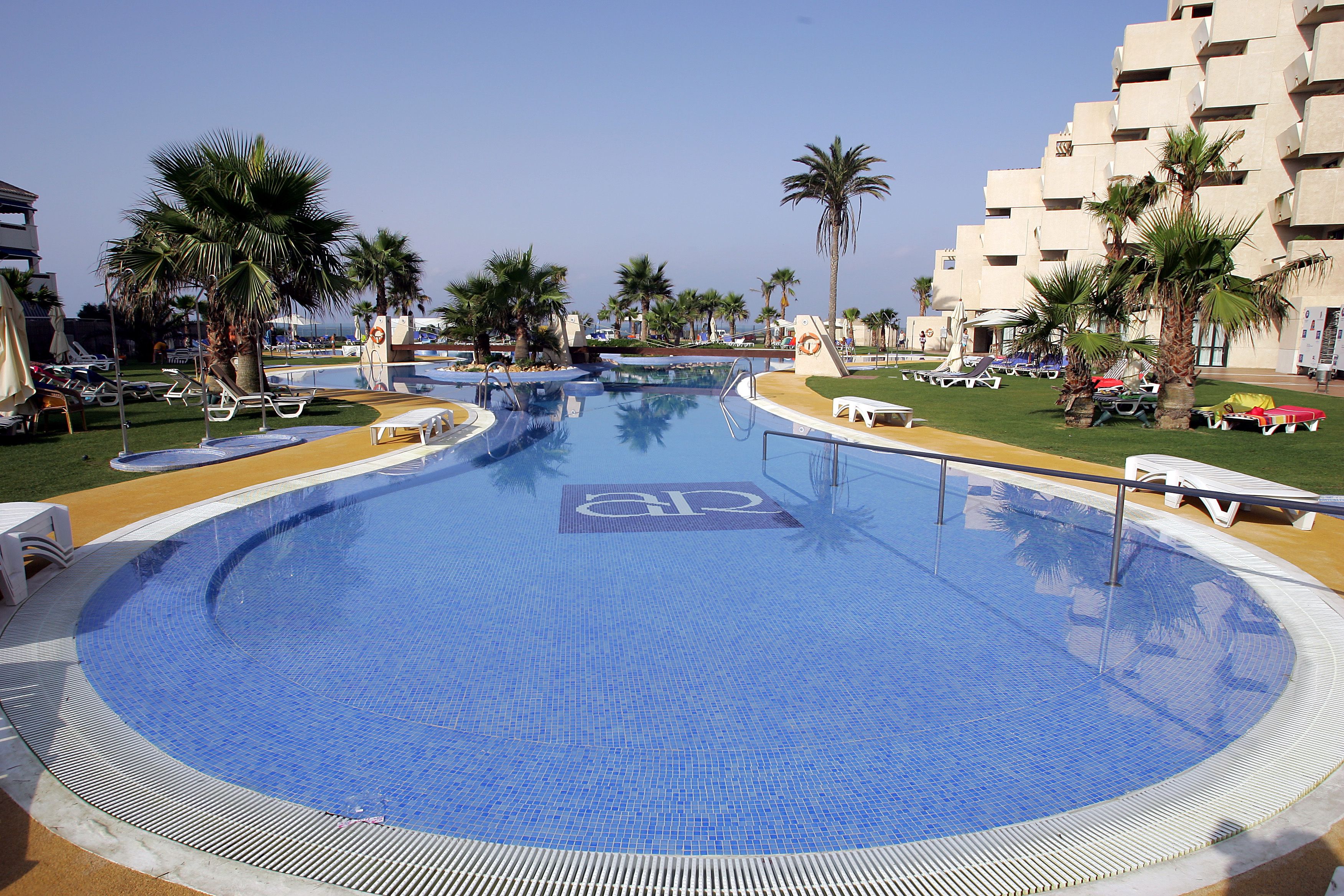 Indoor pool, 2 outdoor pools, pool umbrellas, pool loungers