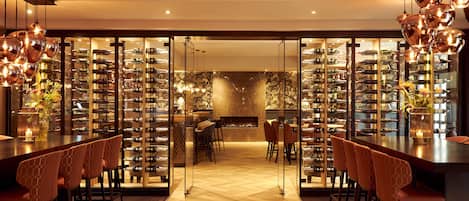 Frokost, lunsj og middag serveres, uteservering