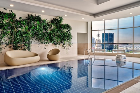 Indoor pool. Sheraton Poznan Hotel