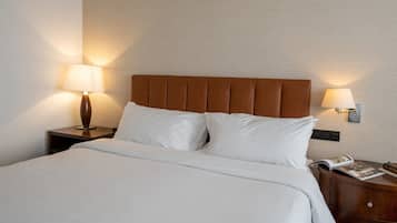 1 bedroom, premium bedding, down comforters, minibar