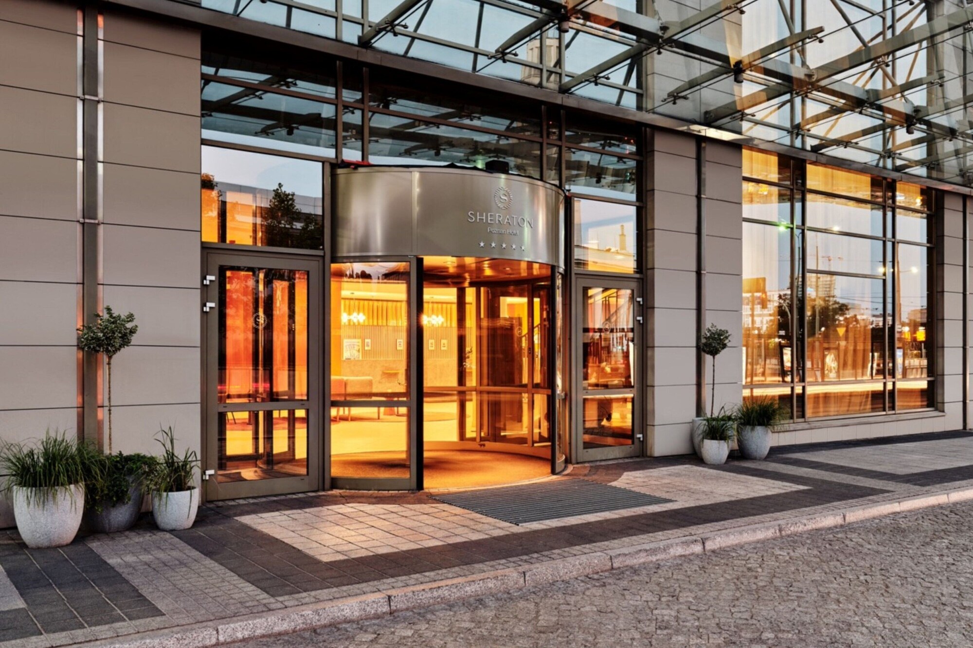 5 Star Hotels