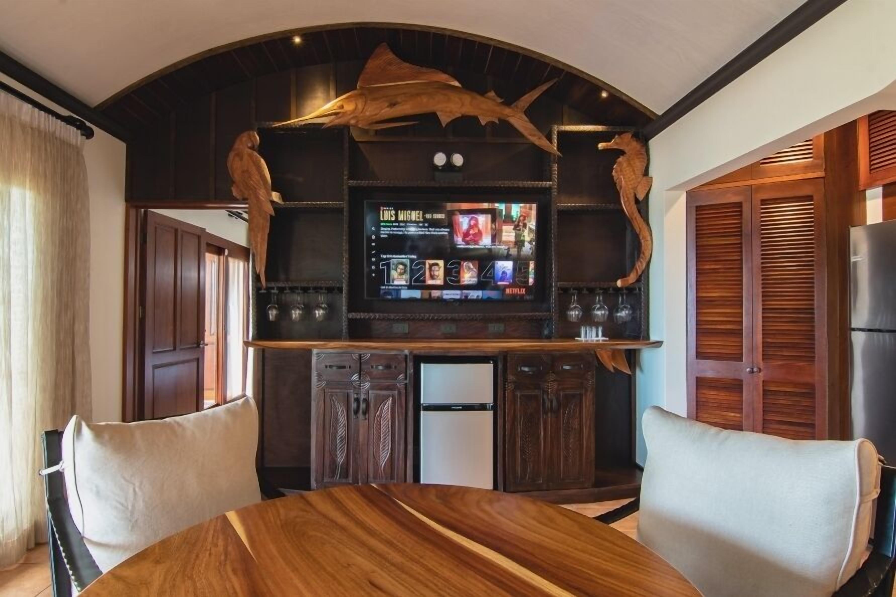 penthouse | living area | flat-screen tv