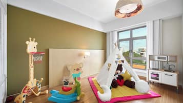 3-Bedroom Executive Apartment | Children’s theme room