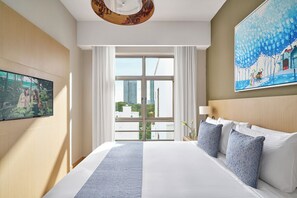1-Bedroom Deluxe Apartment | In-room safe, iron/ironing board, free cots/infant beds, rollaway beds - Somerset Ho Chi Minh City (Ho Chi Minh City)