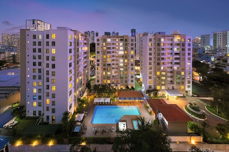 Front of property - evening/night