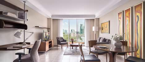 1-Bedroom Premier Apartment | Living area