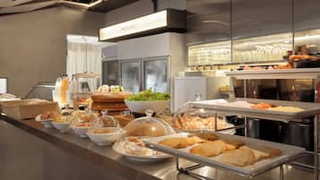 Daily continental breakfast for a fee