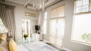 Luxury Room, Garden View | 1 bedroom, premium bedding, pillowtop beds, minibar