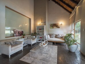 Soins corporels, enveloppements corporels, gommages corporels, massages