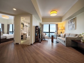Executive-Zimmer, 2 Schlafzimmer | Wohnbereich