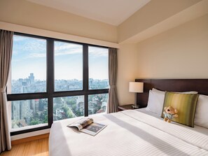 1 bedroom, in-room safe, desk, blackout curtains - Somerset Grand Hanoi (Hanoi)