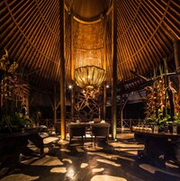 双人护理室、热水浴缸、身体护理、芳香疗法、体膜护理、身体磨砂