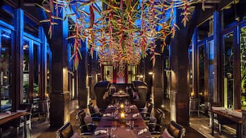 4 Restaurants; Frühstück, Mittagessen und Abendessen werden serviert