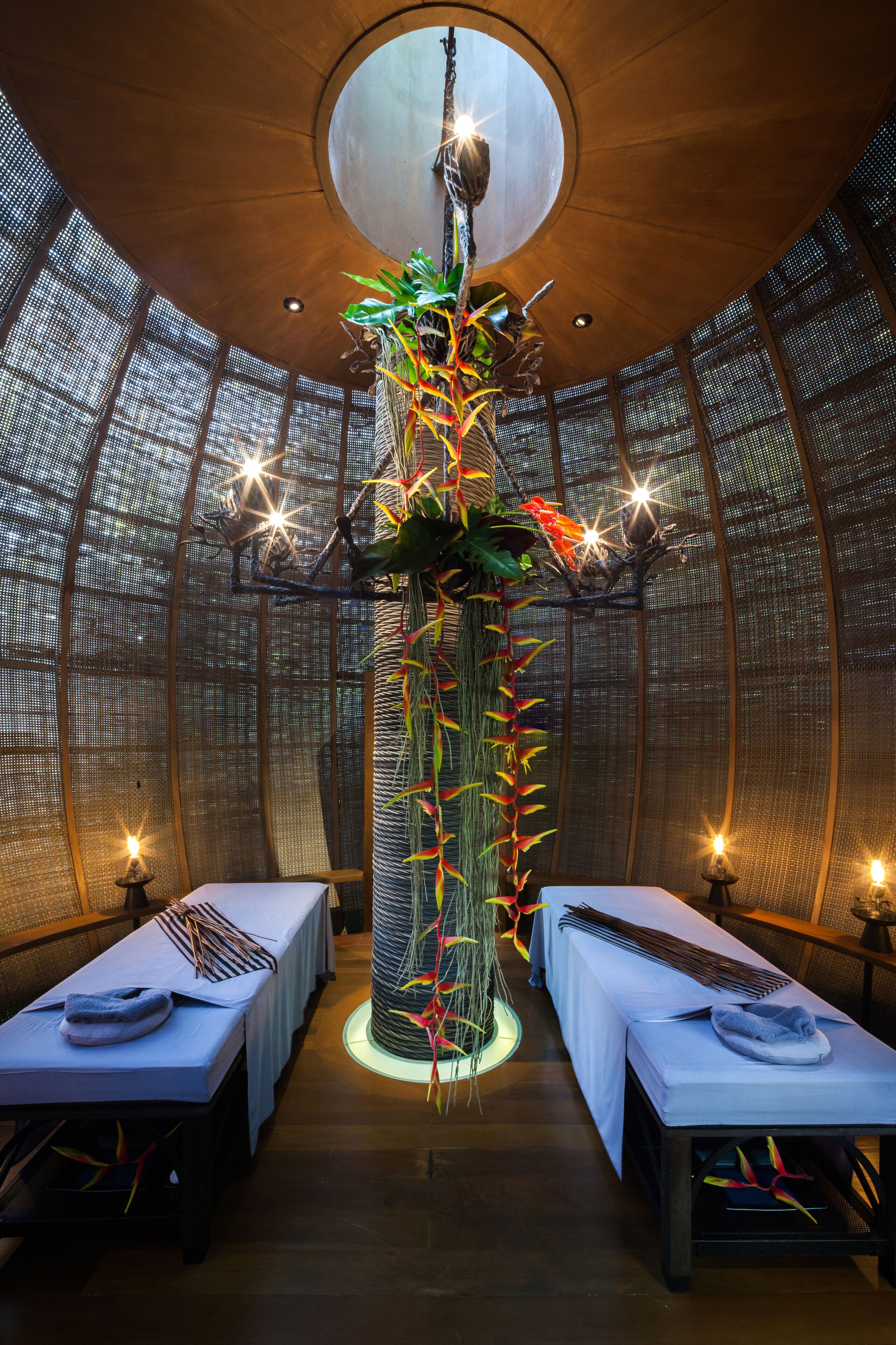 couples treatment room(s), hot tub, body treatments, aromatherapy