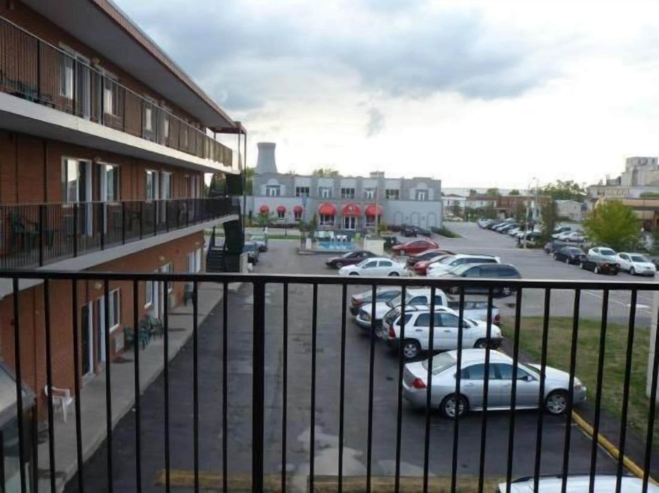 Photo - Victoria Motor Inn