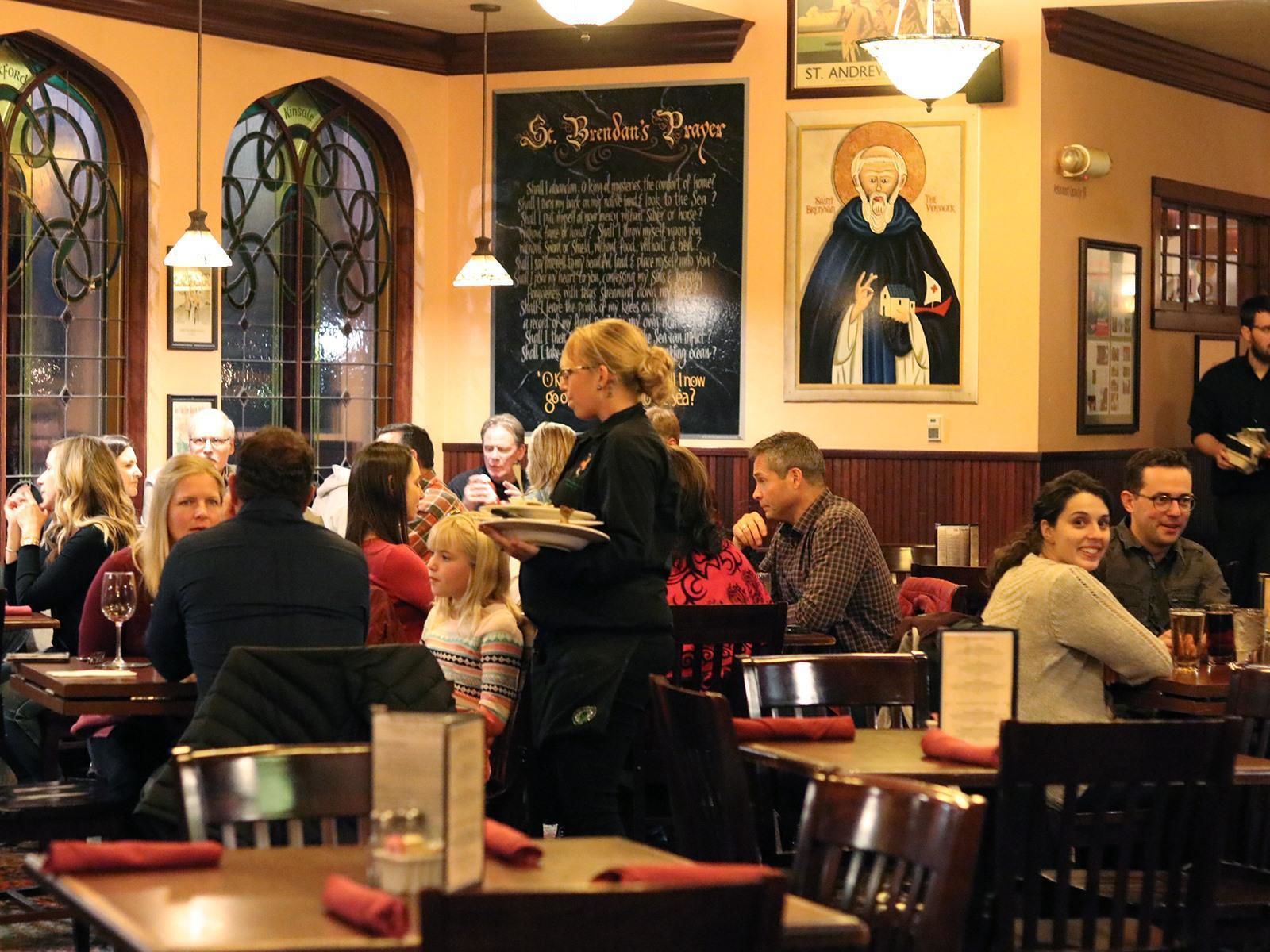 breakfast, lunch and dinner served