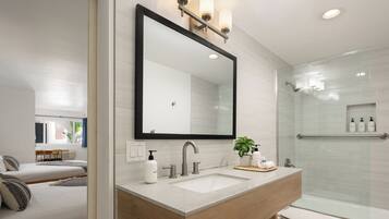 Standard Room, 2 Queen Beds, Non Smoking | Bathroom | Combined shower/tub, free toiletries, hair dryer, towels