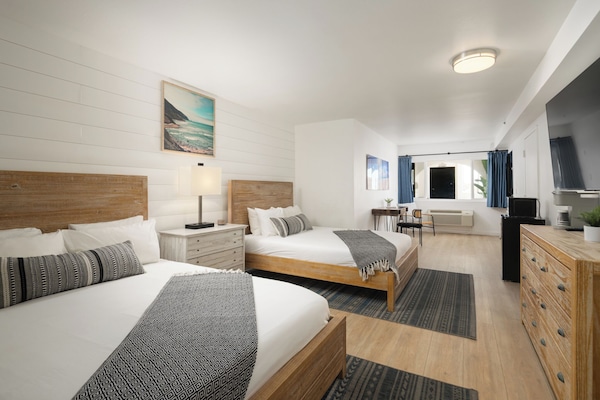 Standard Room, 2 Queen Beds, Non Smoking | Premium bedding, down comforters, desk, soundproofing