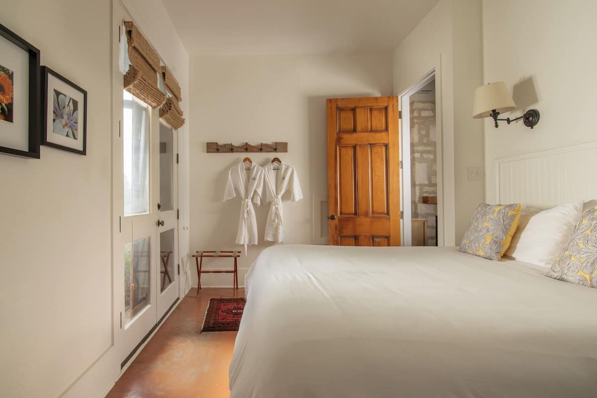 Premium bedding, free WiFi, bed sheets