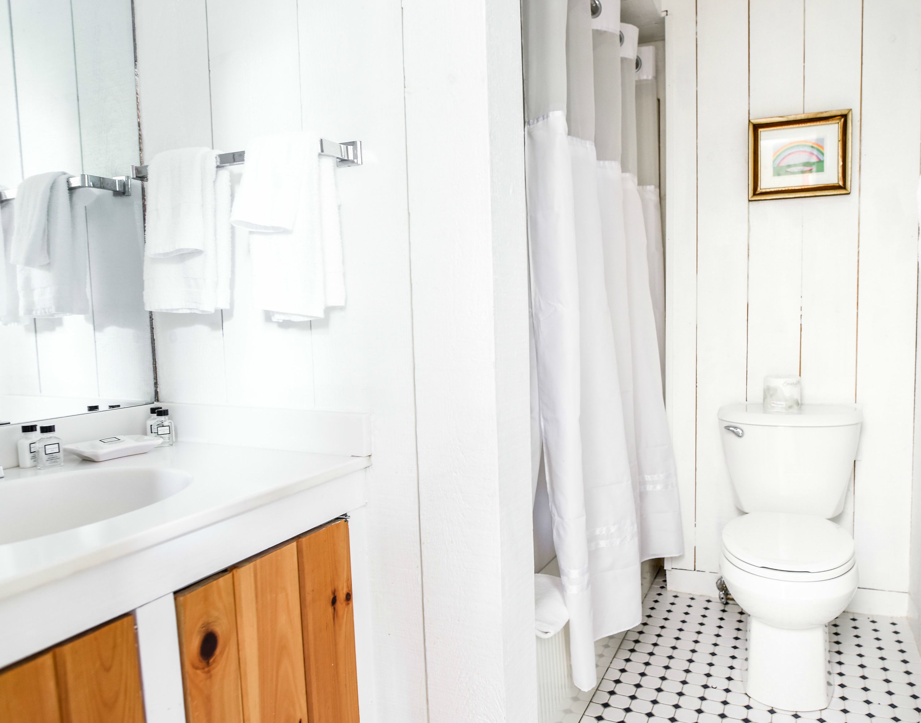 room, 2 single beds (thrift meister bunk beds) | bathroom | free toiletries, hair dryer, towels