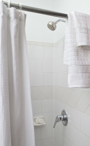Room, Private Bathroom (Room 402) | Bathroom | Free toiletries, hair dryer, towels, soap - American Guest House (Washington)