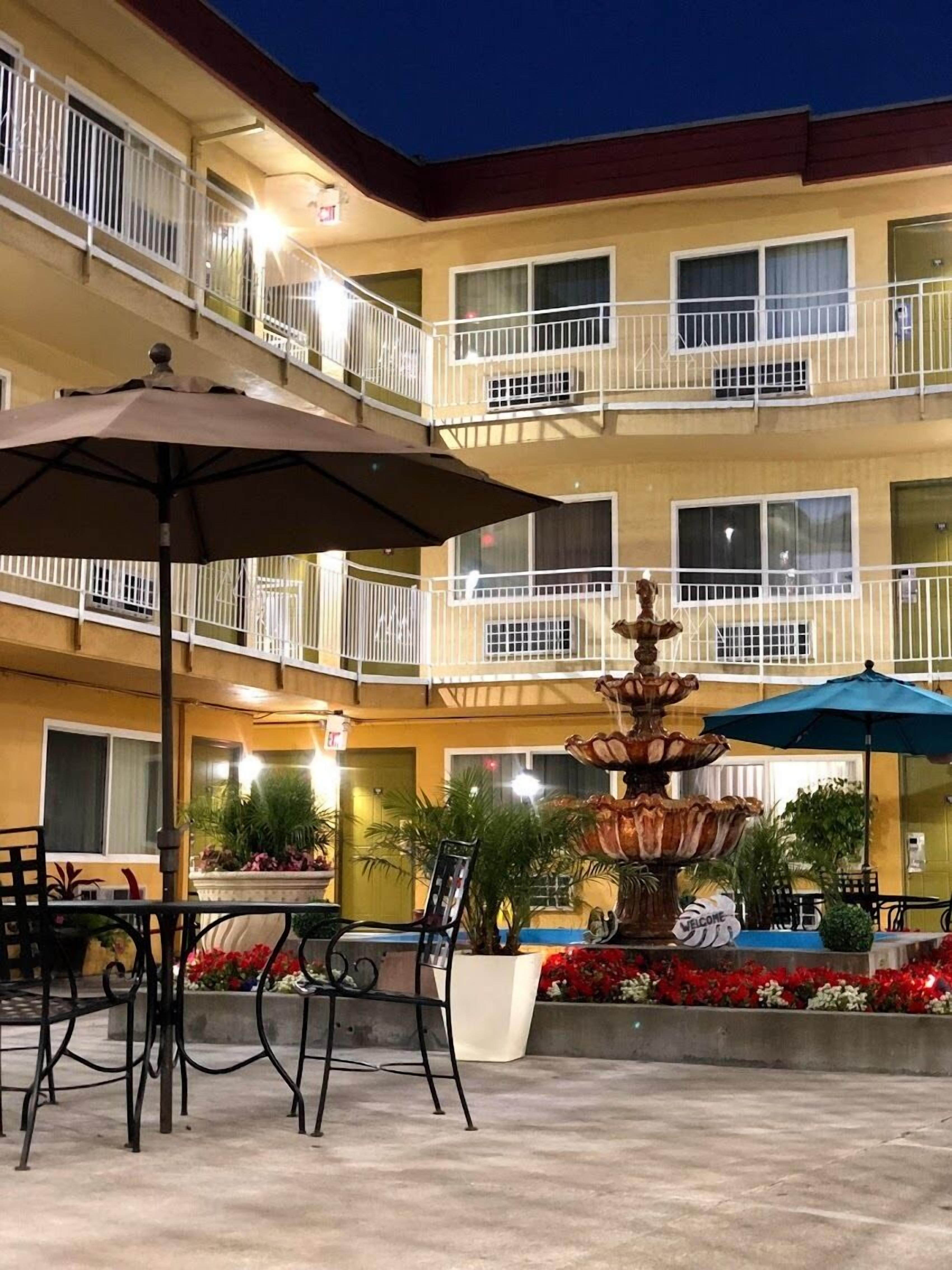 Photo - Imperial Inn Oakland