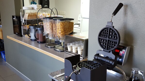 Free continental breakfast