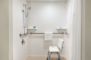 ห้องพัก, เตียงคิงไซส์ 1 เตียง, พร้อมสิ่งอำนวยความสะดวกสำหรับผู้พิการ (with Shower) | ห้องอาบน้ำ