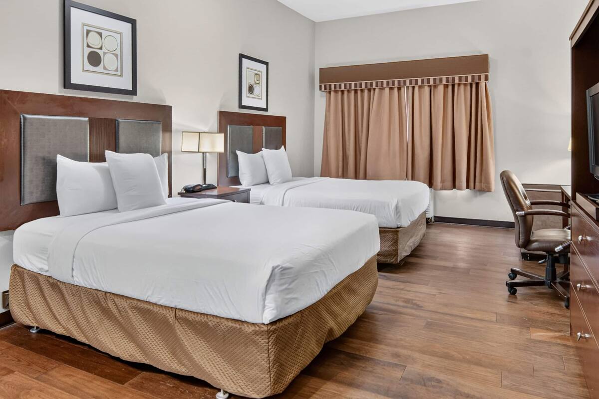 In-room safe, desk, laptop workspace, blackout curtains