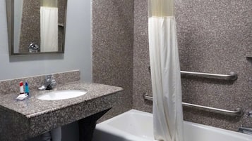 Suite, 1 Queen Bed, Non Smoking (Jacuzzi) | Bathroom
