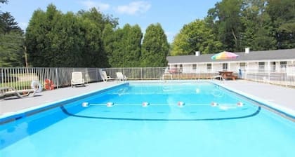 Americas Best Value Inn Jamestown West Ellicott