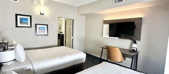 คอมฟอร์ท อินน์แอนด์สวีท แคลฮูน เซาท์