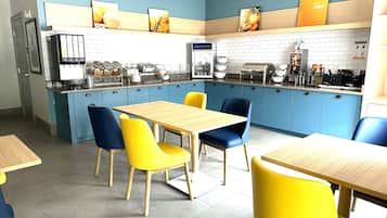 Gratis kontinental frukost