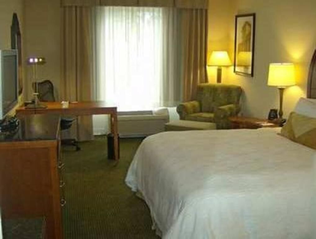 In-room safe, desk, laptop workspace, blackout curtains