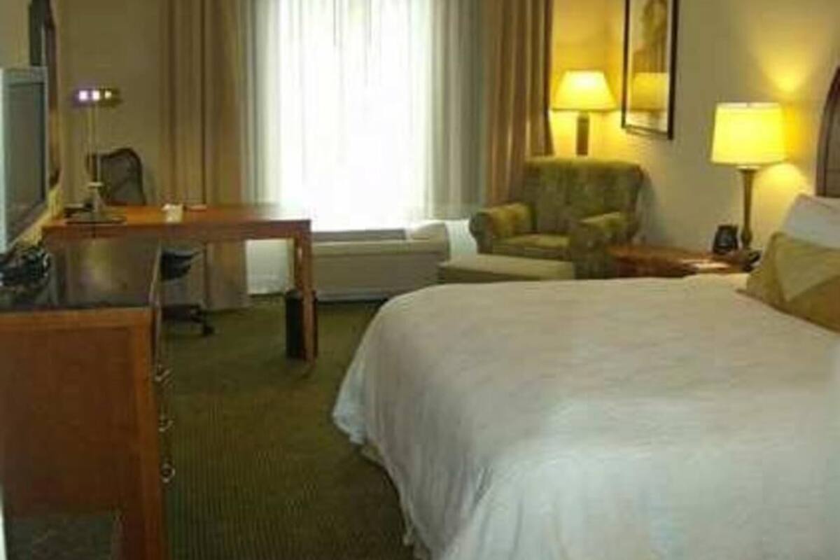 In-room safe, desk, laptop workspace, blackout curtains