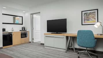Premium bedding, down duvets, in-room safe, desk