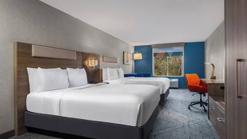 Premium bedding, in-room safe, desk, iron/ironing board