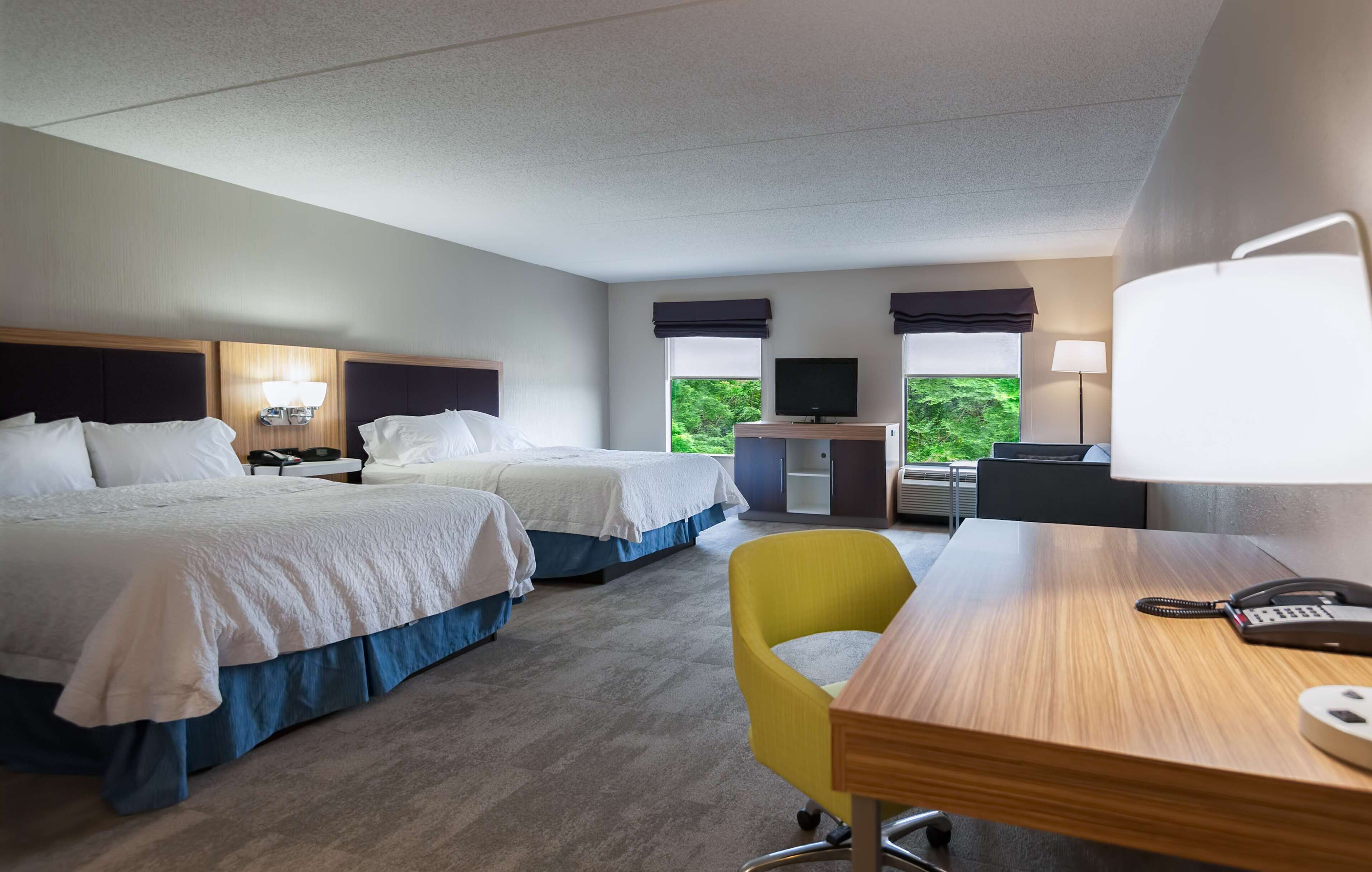 room, multiple beds, non smoking | hypo-allergenic bedding, select comfort beds, in-room safe, desk