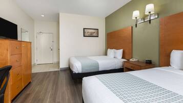Premium bedding, pillowtop beds, in-room safe, desk