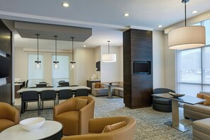 Lobby-Lounge