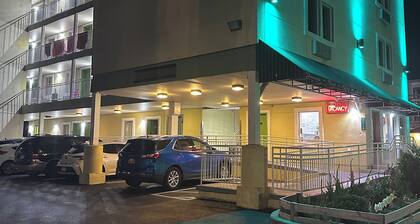 Sea Palace Inn