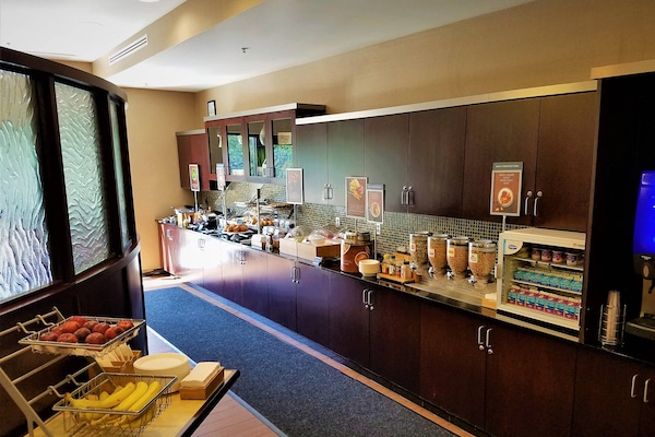 Desayuno buffet incluido todos los días