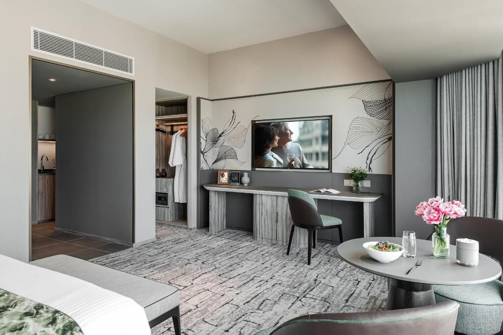 Hochwertige Bettwaren, Daunenbettdecken, Zimmersafe