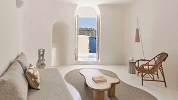 Villa, 1 Bedroom (View) | Premium bedding, minibar, in-room safe, WiFi (free)