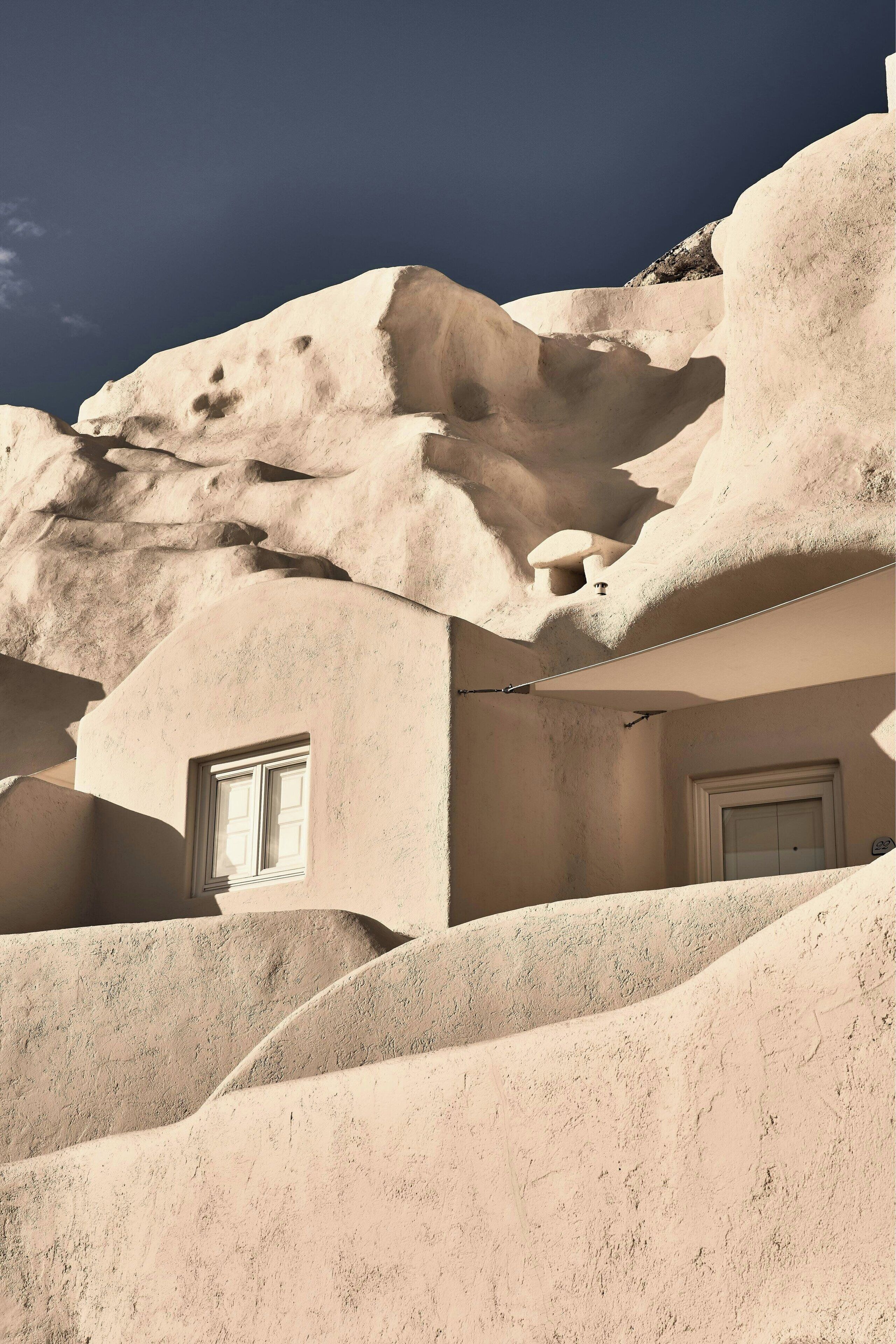 Photo - Mystique, a Luxury Collection Hotel, Santorini